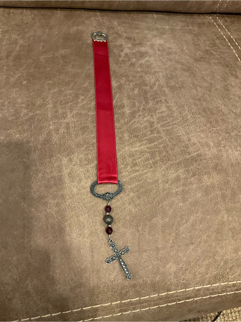 Red Ribbon Cross Bookmark - Picture 5 of 5